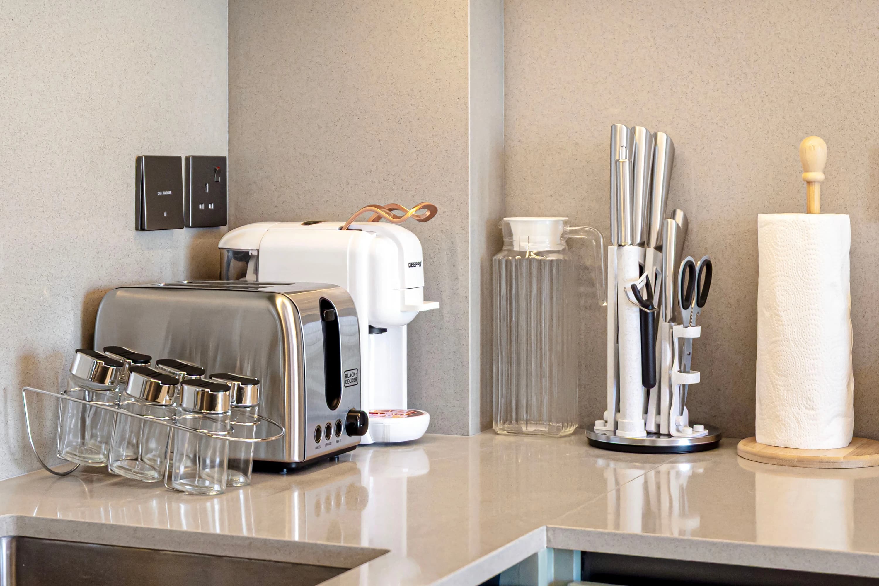 Fully equipped kitchen